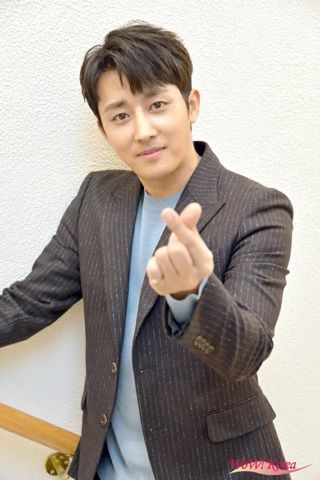 俳優ソン・ホジュン