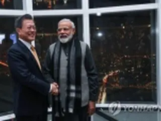 文大統領　インド首相招きロッテワールドタワーで夕食会