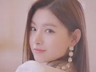 新人「EVERGLOW」YIREN、中国Weibo再生回数1億9000万回突破！