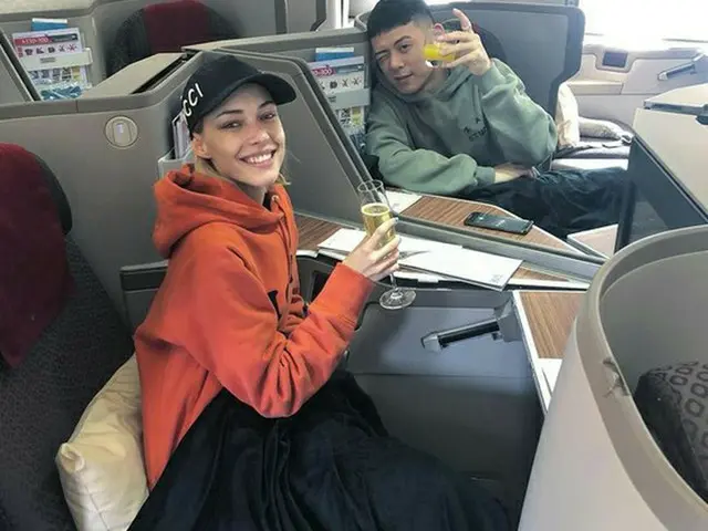 “除隊”Beenzino＆ステファニー・ミチョヴァ、ファーストクラスで海外旅行へ（提供:OSEN）