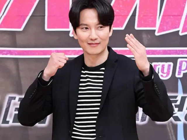 俳優キム・ナムギル、ドラマ「熱血司祭」撮影中に手首骨折