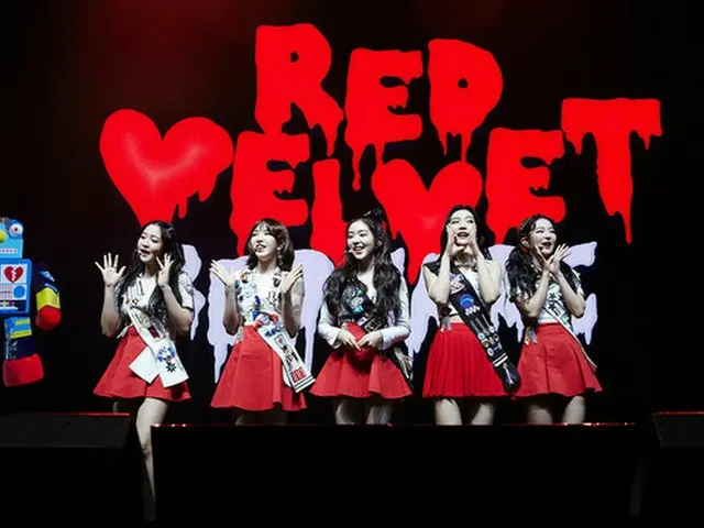 韓国ガールズグループ「Red Velvet」のカナダ公演の会場が涙に包まれた。（写真提供:news1）