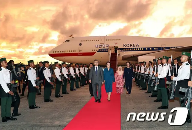 韓国大統領府人、ブルネイ王妃と親交…「未来はアジアのもの」