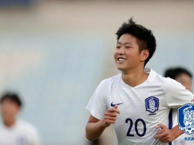 ＜サッカー＞“18歳と20日”イ・ガンイン、A代表初選出…歴代7番目の若さ（提供:news1）