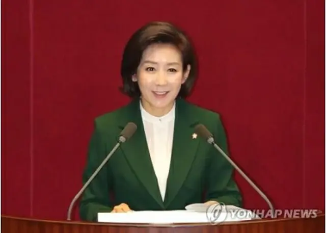 国会で演説する羅院内代表＝１２日、ソウル（聯合ニュース）