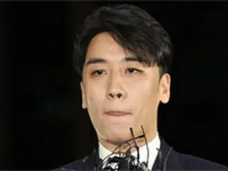 YG作曲家、V.I（BIGBANG）を見放す？「退学処分なのに自主退学だなんて、ふざけている」との掲示物掲載