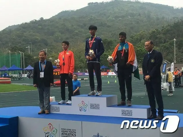 イ・ジェウン、アジアユース陸上競技選手権・男子1500メートルで金メダル