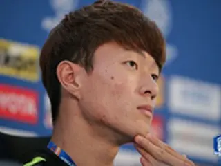 ＜サッカー＞ファン・ウィジョ、“18歳代表”イ・ガンインに「初めて会うが呼吸を合わせたい」