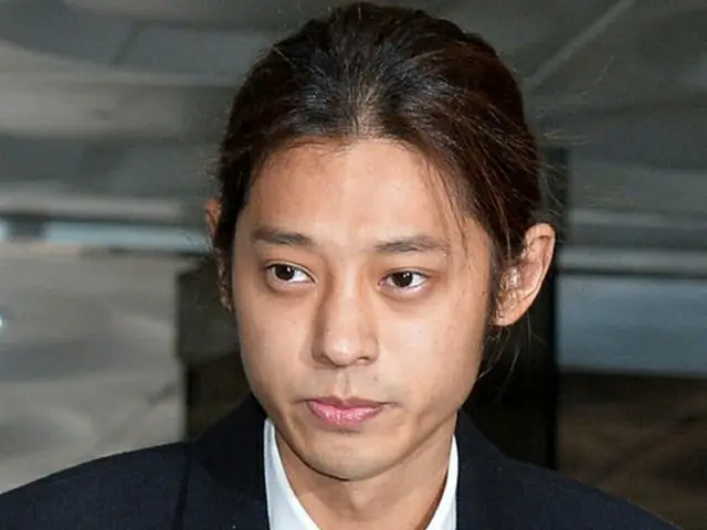 韓国歌手チョン・ジュンヨン（30）が、性行為等の盗撮および流布の容疑で逮捕された。（提供:OSEN）