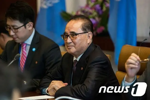 北朝鮮の朝鮮中央通信は26日、リ・スヨン朝鮮労働党国際担当副委員長がラオス訪問のため、平壌を発ったと報道した。