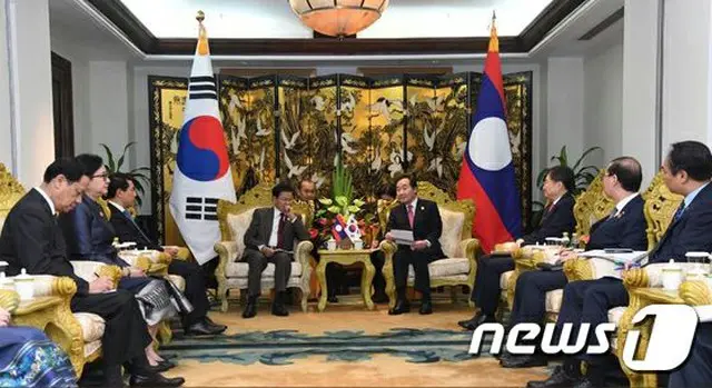 韓国首相、ラオス首相と会談「ダム決壊事故被害者が納得する結果が出ることを期待する」