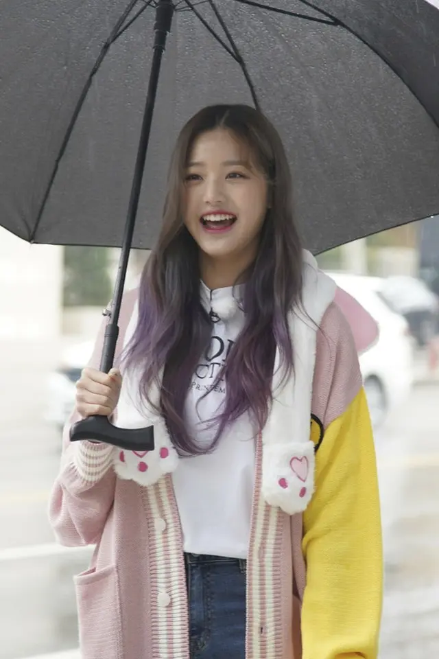 「IZ*ONE」ウォニョン、芸能界入りの秘話を明かす「姉の卒業式に付いていきスカウト」＝「一食ください」（提供:news1）