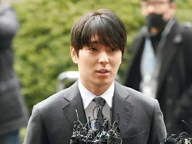韓国バンド「FTISLAND」元メンバーのチェ・ジョンフン（29）に性的暴行疑惑が浮上し、騒動が続いている。（提供:OSEN）