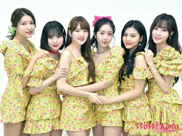 「GFRIEND」左からソウォン、ウナ、イェリン、シンビ、オムジ、ユジュ