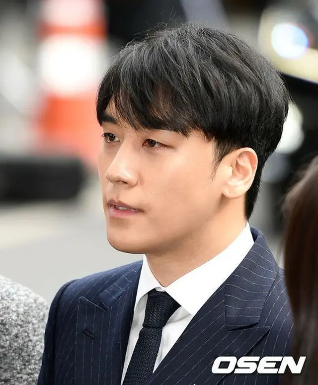 V.I（元BIGBANG）、日本人投資者相手にクリスマスパーティーでも「性接待斡旋」か（画像提供:OSEN）