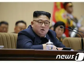 正恩氏、新型戦術誘導兵器の射撃実験を視察＝戦闘力強化へ