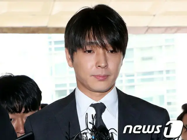 チェ・ジョンフン（元FTISLAND）、集団性暴行疑惑を否認 「同席したが、襲っていない」（画像:news1）
