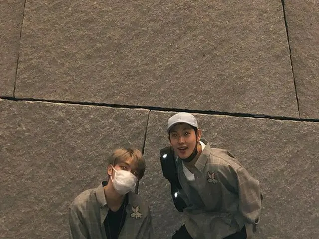 韓国歌手ジェジュン（JYJ）とイム・シワン（ZE:A）が“ラブラブな”写真を公開した。（提供:OSEN）
