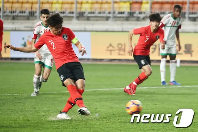 サッカー韓国U-20代表主将ファン・テヒョン、目標は4強 「チーム雰囲気は最高」