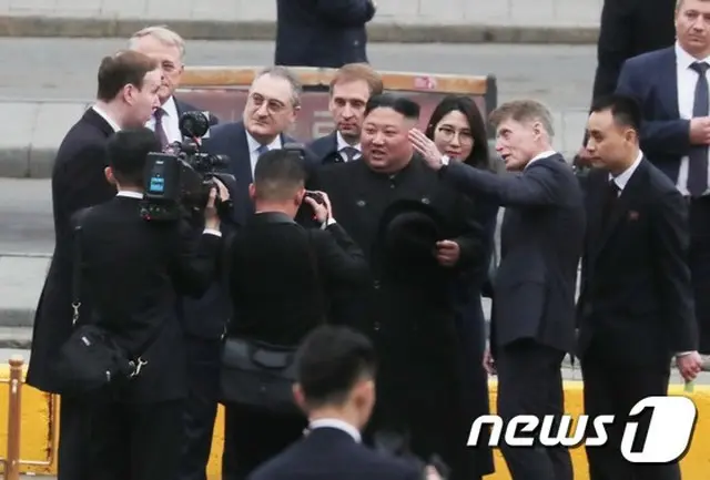 北朝鮮メディアは北朝鮮の金正恩（キム・ジョンウン）国務委員長（朝鮮労働党委員長）のロシア到着のニュースを翌日の25日、迅速に報道した。 （提供:news1）