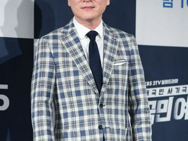 韓国ドラマ「W-君と僕の世界-」や「ミスター・サンシャイン」などに出演している俳優キム・ウィソン（53）が、MBCで障がい者用駐車区域を守っていない車について警告した。（提供:OSEN）