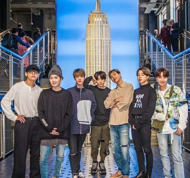 「防弾少年団」JIMINに”また”Tシャツ問題… ロシア語の放送禁止用語（画像:Empire State Building公式インスタグラム）