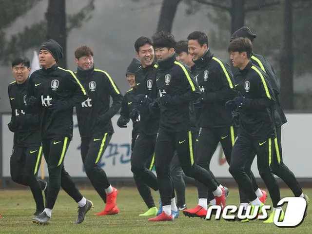 ＜サッカー＞“豪州・イランと強化試合“韓国代表チーム、27日にメンバー発表
