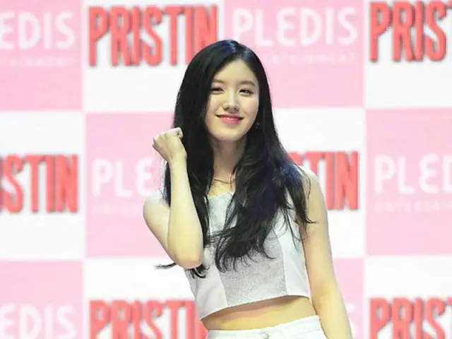 韓国ガールズグループ「PRISTIN」メンバーのシヨンが、解散の心境を明らかにした。（提供:OSEN）