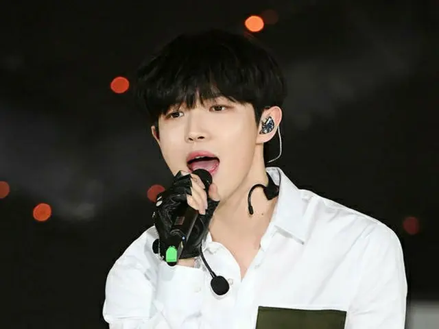 韓国歌手キム・ジェファン（元Wanna One、23）が、風邪の症状で病院に行った。体調不良の状況でも点滴を打ってステージに立っていたという。（提供:OSEN）