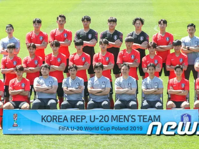 ＜U-20W杯＞“キム・ヒョヌ決勝ゴール”韓国代表、南アフリカ下す＝F組2位