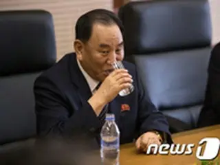 粛清説あった金英哲氏の姿確認＝金委員長に同行し軍芸術公演を観覧