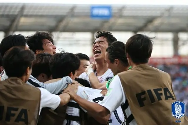 ＜U-20W杯＞日本、韓国に敗れ8強進出逃す（画像:news1）