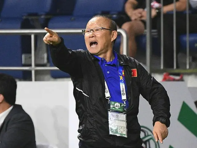 パク・ハンソ監督率いるベトナム、タイに1-0で勝利＝キングスカップ決勝進出