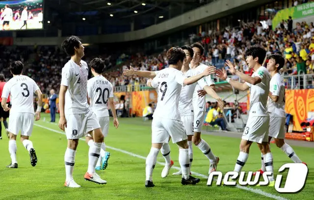 ＜U-20W杯＞韓国代表、エクアドル下し史上初の決勝進出