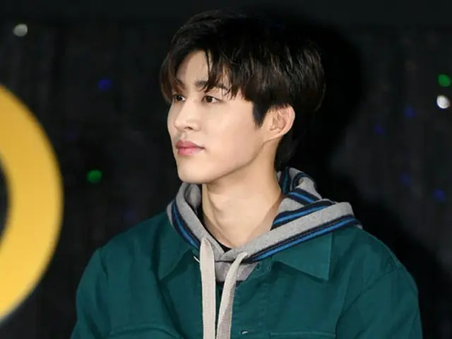 過去に薬物を購入した疑惑で韓国ボーイズグループ「iKON」を脱退したB.I（22、本名:キム・ハンビン）に対して、警察が再捜査の意志を明らかにした。（写真提供:OSEN）