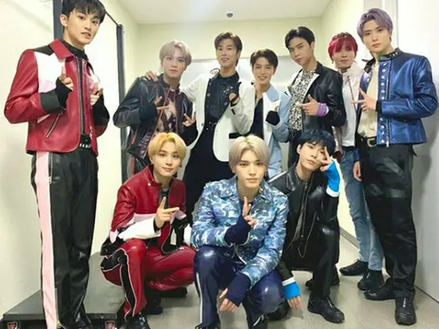 韓国歌手KANGTA、ボーイズグループ「NCT 127」が、ユンホ(東方神起)のソロデビューを応援した。(提供:OSEN)