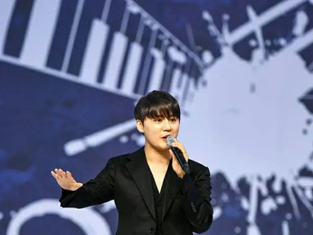 韓国歌手キム・ジュンス（JYJ）が、「2019 ASEAN Week」開幕式の祝賀公演に出演した。（写真提供:OSEN）