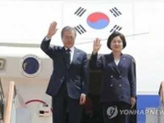文大統領　北欧３カ国歴訪終え帰国＝平和構想など発表