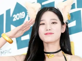 “衣装騒動”「BERRY GOOD」チョヒョン、心境伝える「温かい応援に涙…最善を尽くす」