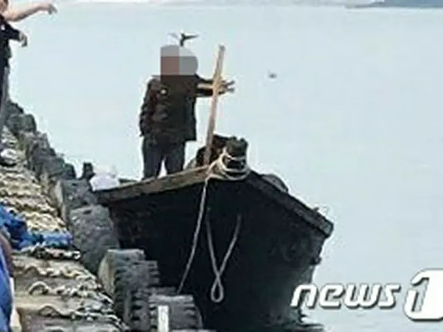 韓国軍、北朝鮮船員は4人とも民間人＝2人は亡命目的で韓国入り