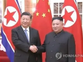 平壌で会談の正恩氏と習氏　「中朝関係発展が地域の平和・安定に有利」