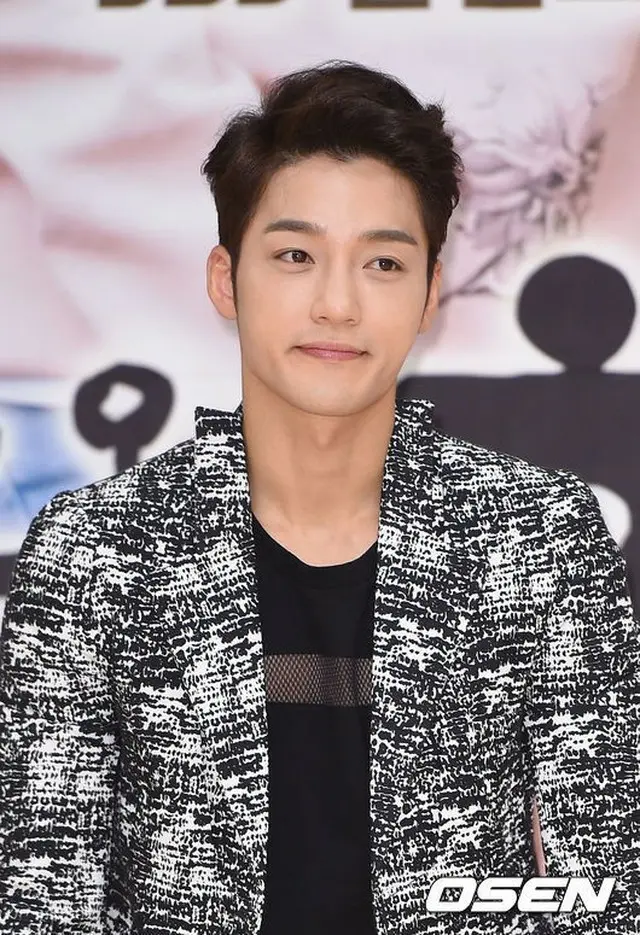 俳優キム・ジヌ、ことし秋パパに＝妻の妊娠6か月を発表（画像提供:OSEN）