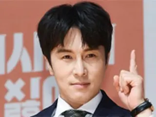 「SHINHWA」キム・ドンワン、自宅までやって来た過激ファンに警告