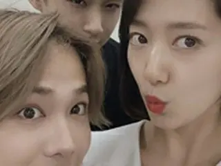 【トピック】イ・ホンギ（FTISLAND）、女優パク・シネへの“ツンデレ”友情ぶりが話題