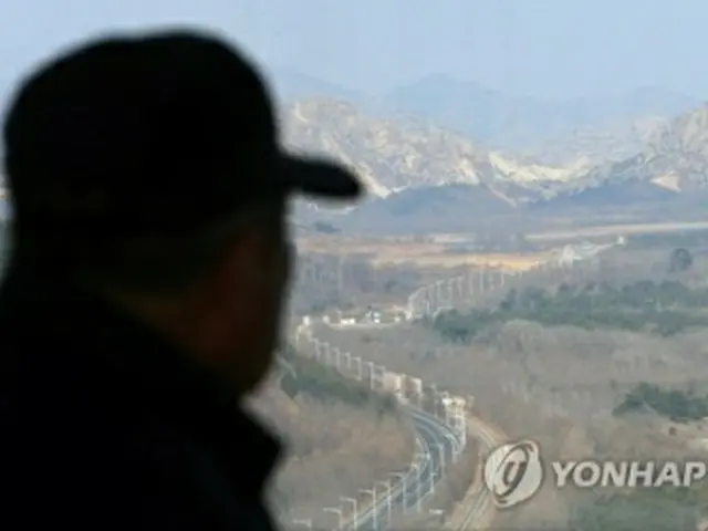 韓国から北朝鮮の金剛山へ続く道（資料写真）＝（聯合ニュース）