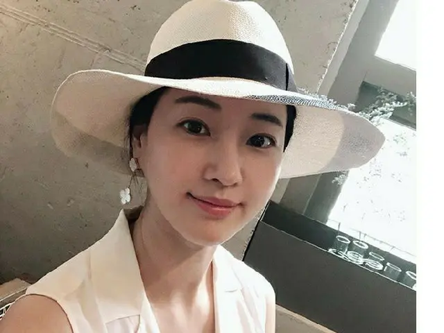 女優キム・サラン、”清純な女神”のようなまぶしい美貌を公開（画像:OSEN）