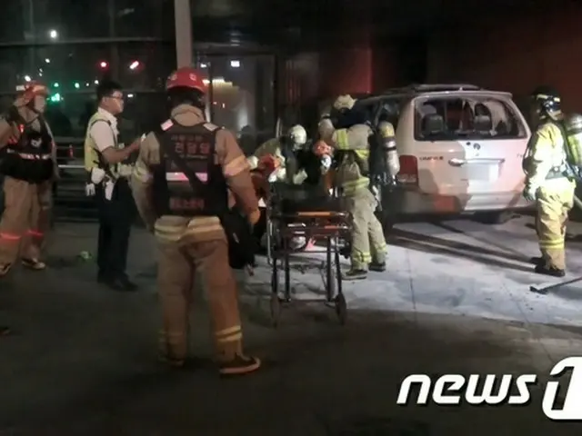 ソウルの日本大使館前で放火か…70代男性が負傷