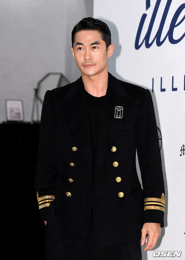 俳優ペ・ジョンナム、きょう（19日）父親が死去＝葬儀は非公開（提供:OSEN）