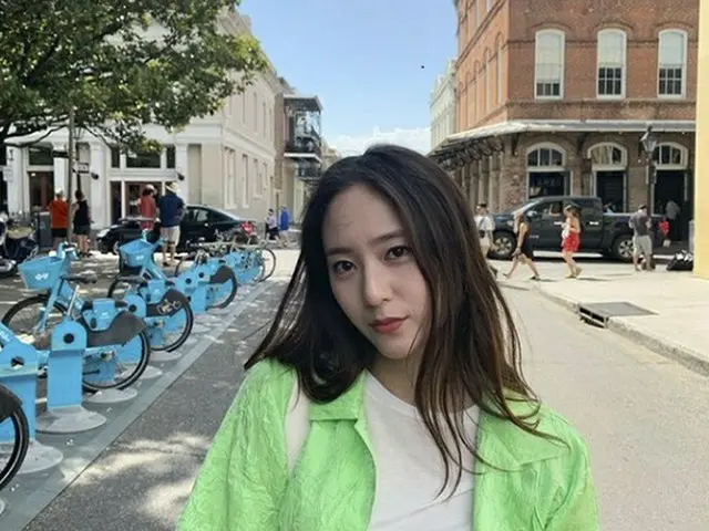 「f（x）」のメンバーで女優のクリスタルが、眩しい美貌を披露した。（提供:OSEN）