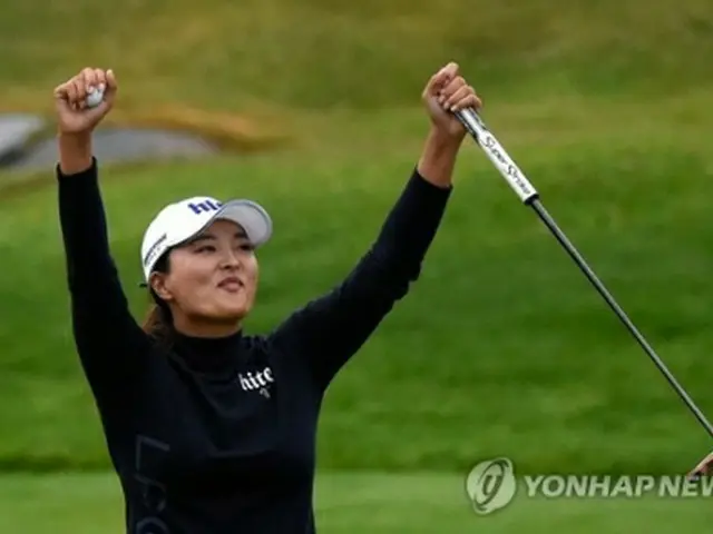 優勝を決めた高真栄=(AFP=聯合ニュース)